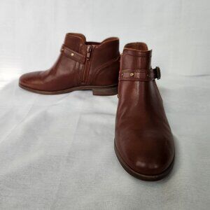 Clarks Collection Leather Buckle Strap Booties - Trish Strap in brown 7